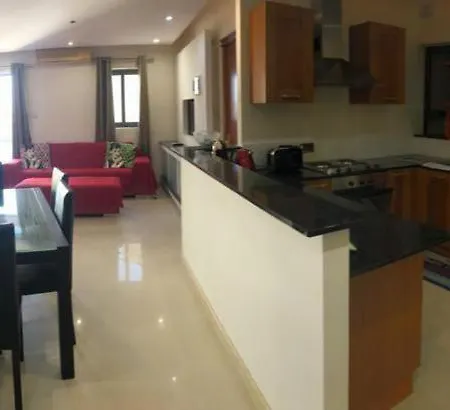 Rosewood Port View - *